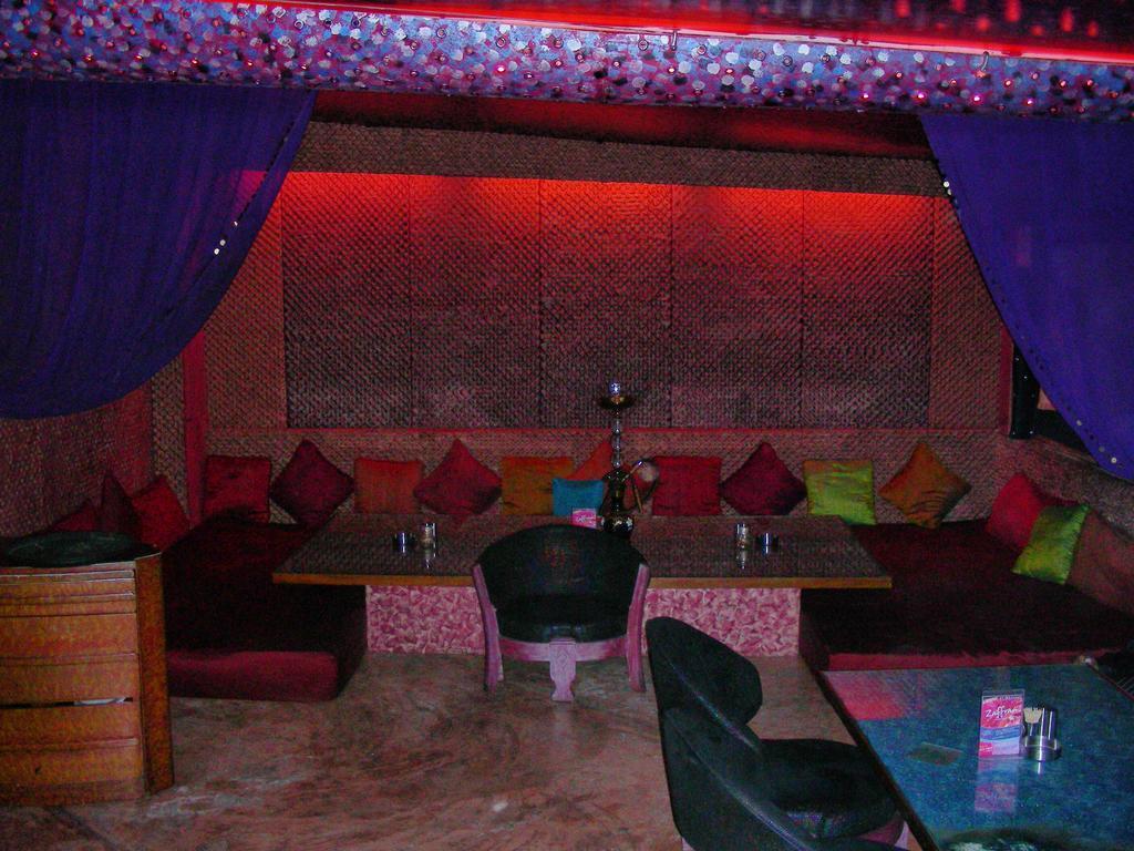 Hotel New Bengal Bombaim Restaurante foto