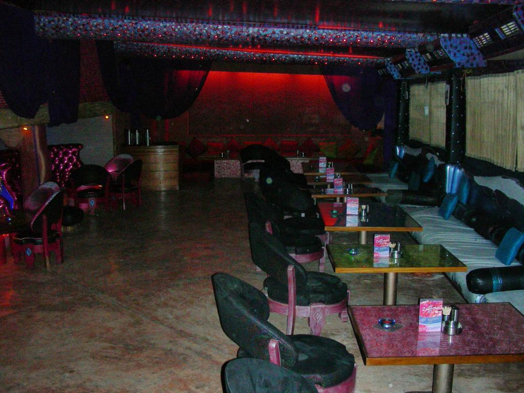Hotel New Bengal Bombaim Restaurante foto