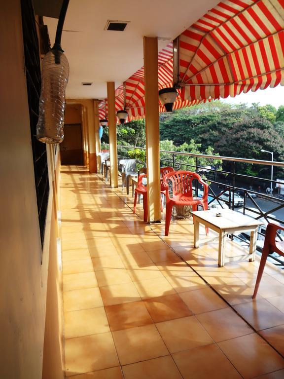 Hotel New Bengal Bombaim Exterior foto