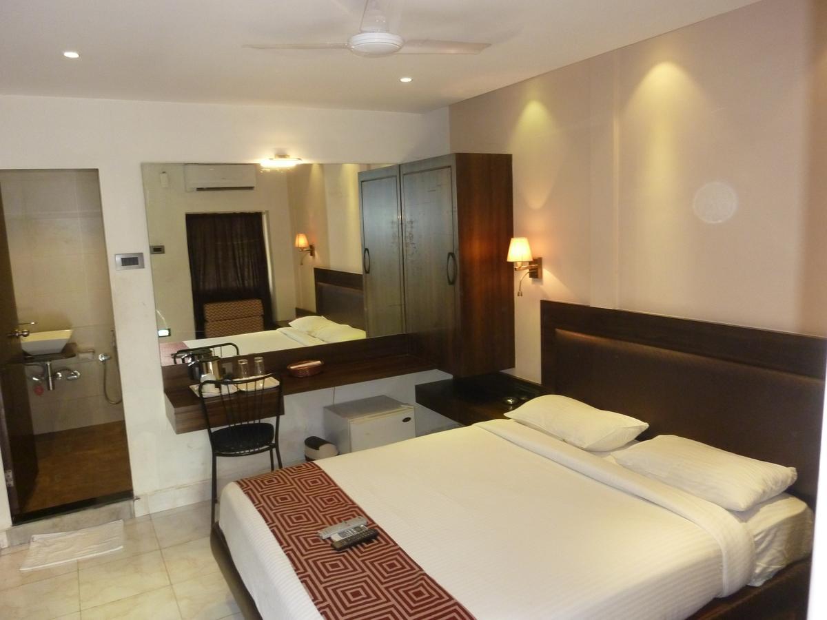 Hotel New Bengal Bombaim Exterior foto